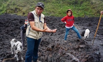 Pacaya Volcano, Antigua, Antigua tourism, things to see in Antigua, hike Pacaya Volcano, Bigfoot Hostel, Guatemala itinerary, tourism Guatemala