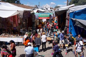 Chichicastenango, Chichcastenango Market, Chichicastenango tourism, tourism Guatemala, Guatemala itinerary, travel Guatemala, Maya women, Maya people, guipils, huipils