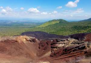 Volcano boarding León, Bigfoot Hostel León, Elizabeth McSheffrey, Elizabeth McSheffrey travel blog, Nicaragua itinerary, León Nicaragua